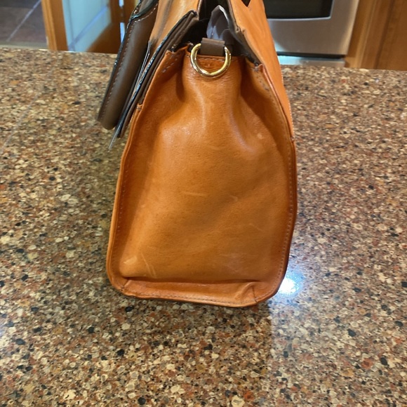 ***PRICE DROP****   NWT TIGNANELLO CARSON SHOPPER - Picture 5 of 14